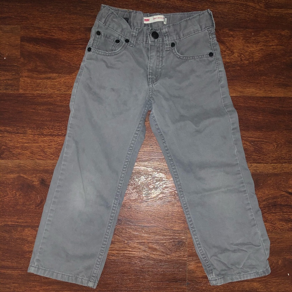 🙌🏻Last Chance! Donating soon! Boys Levi’s 5